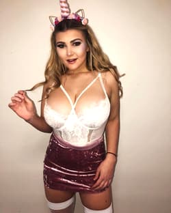 More Spooky/sexy Costumes'
